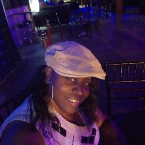 Meet your Posher, Irene